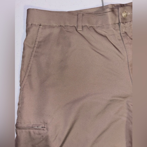 Grand Slam Men's Brown Cargo Shorts - Picture 3 of 12